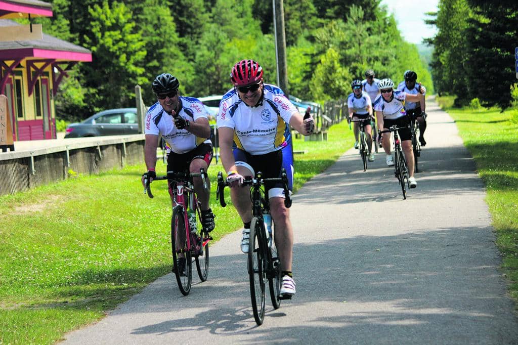 Le Cyclo-mémoire au profit de la Société Alzheimer Laurentides