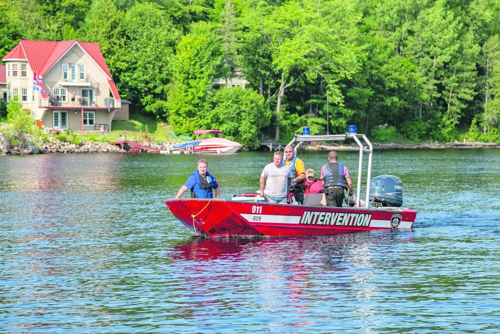 Une balade sur le lac prend une tournure dramatique