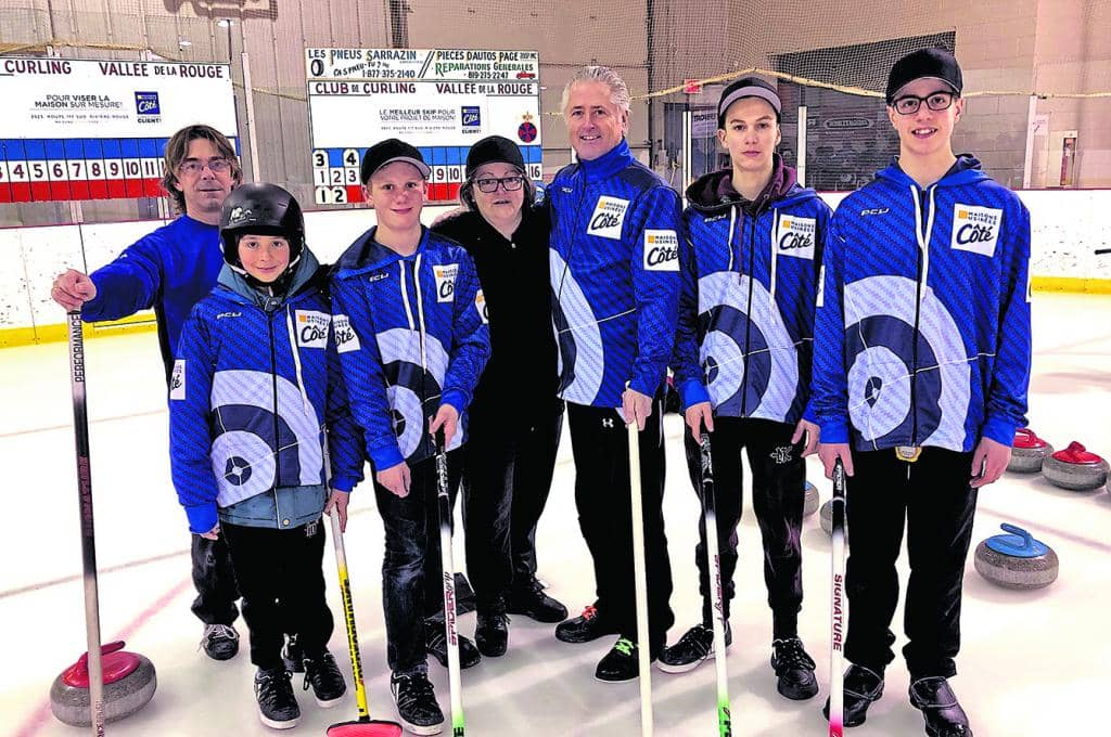 Curling: une équipe junior voit le jour à Rivière-Rouge