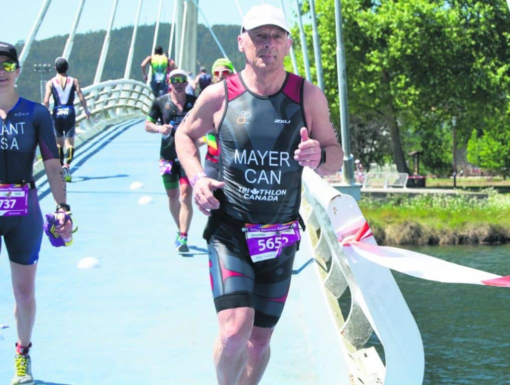 Championnats mondiaux de triathlon longue distance: Richard Mayer représente le Canada à Pontevedra en Espagne