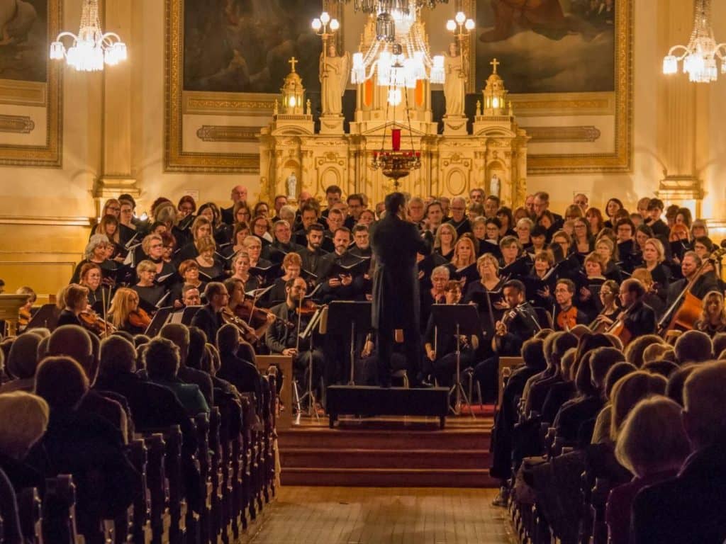 Amoureux de chants classiques recherchés dans la région