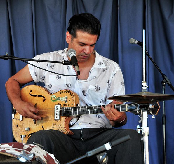 Un virtuose du rockabilly en visite à Mont-Laurier