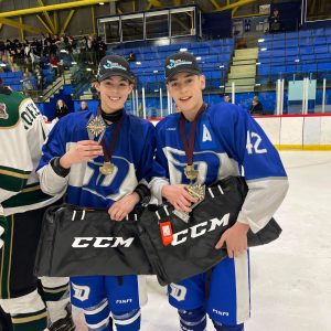 Les deux joueurs étoile des Draveurs. (Photo gracieuseté)