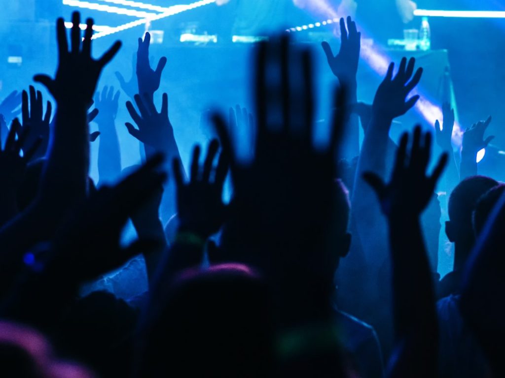 Une rencontre d’information est prévue sur le terrain du festival. La date n’est pas encore prévue, mais sera partagée prochainement sur la page Facebook « Vive le Lac-des-Îles ». (Photo Adobe Stock)