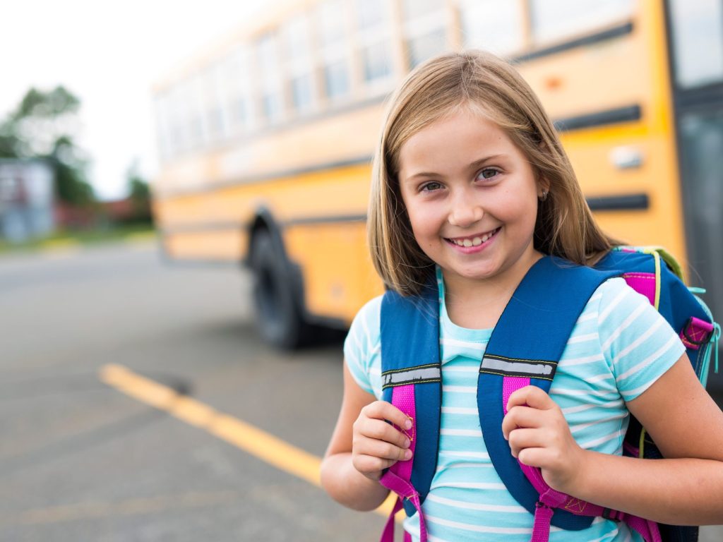 283 000 $ pour embellir 3 cours d’école à Mont-Laurier et Labelle