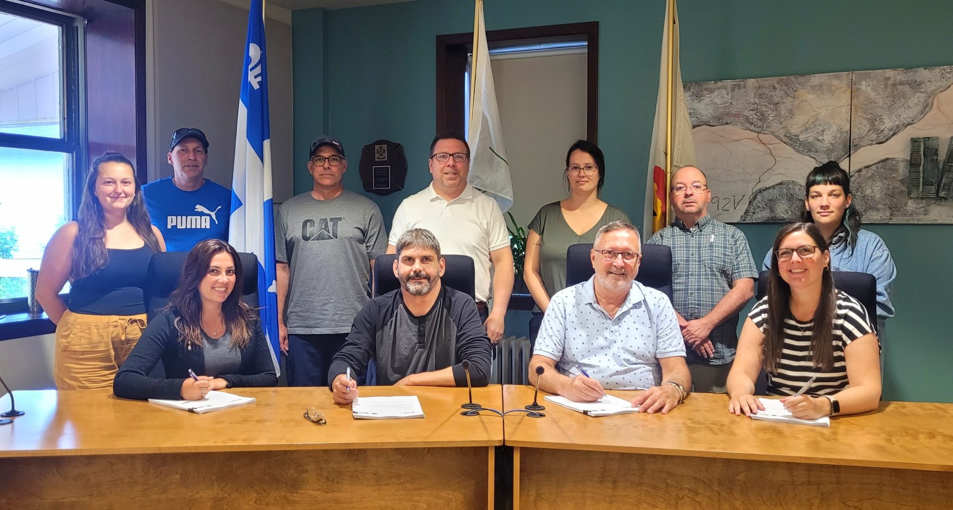 Une Nouvelle Convention Collective Sign E La Ville De Mont Laurier